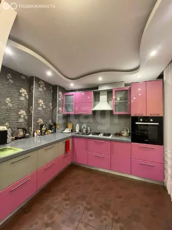 3-комнатная квартира: Усинск, улица Ленина, 3 (67.1 м) - Фото 1