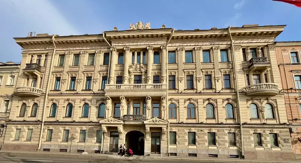 3-к кв. Санкт-Петербург наб. Кутузова, 18 (95.1 м) - Фото 0