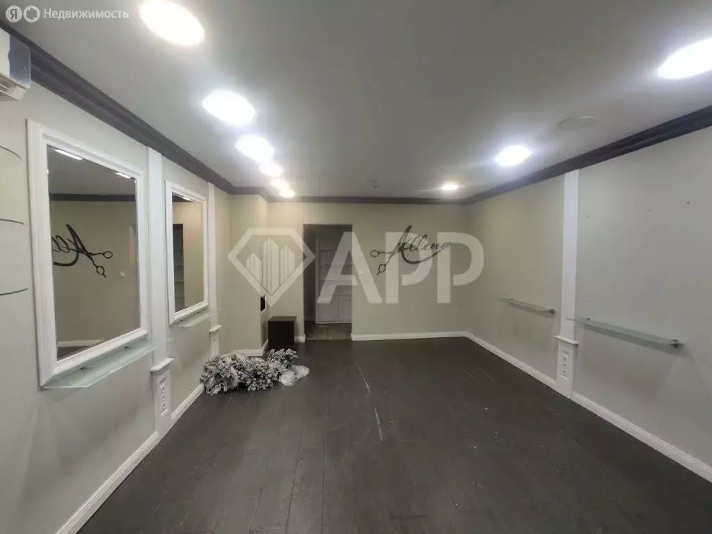 Помещение свободного назначения (180 м) - Фото 2