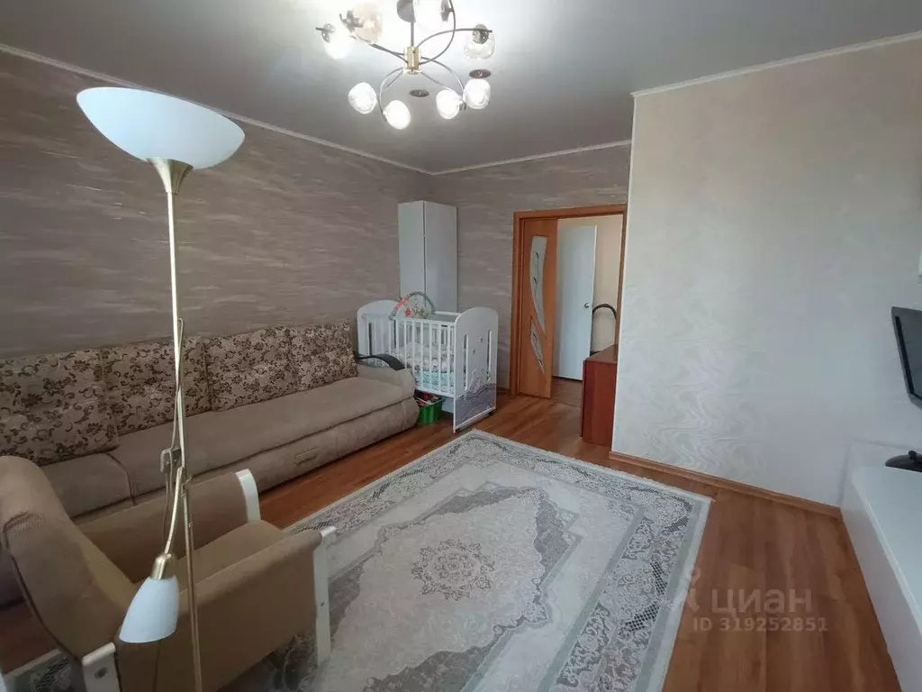 2-к кв. Татарстан, Альметьевск ул. Шевченко, 160 (61.0 м) - Фото 0