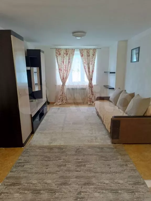 1-к. квартира, 38 м, 1/3 эт. - Фото 0