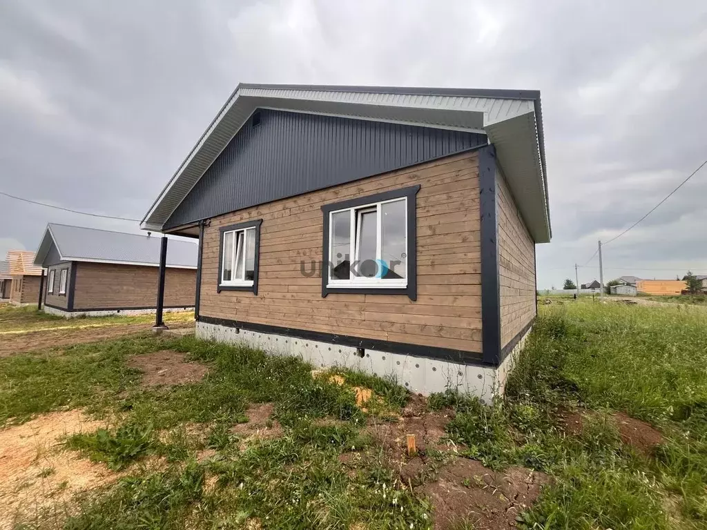 Дом в Башкортостан, Иглинский сельсовет, с. Иглино ул. 1 Мая, 4А (80 ... - Фото 2