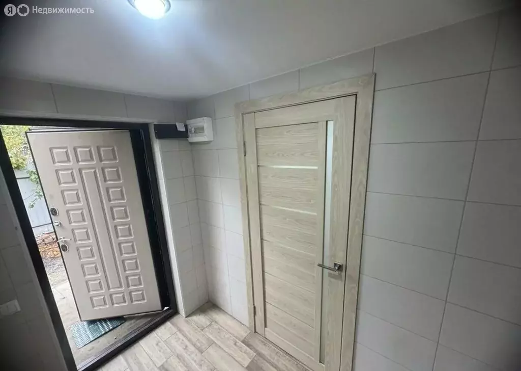 Дом в Каменск-Шахтинский, улица Разина (60 м) - Фото 1