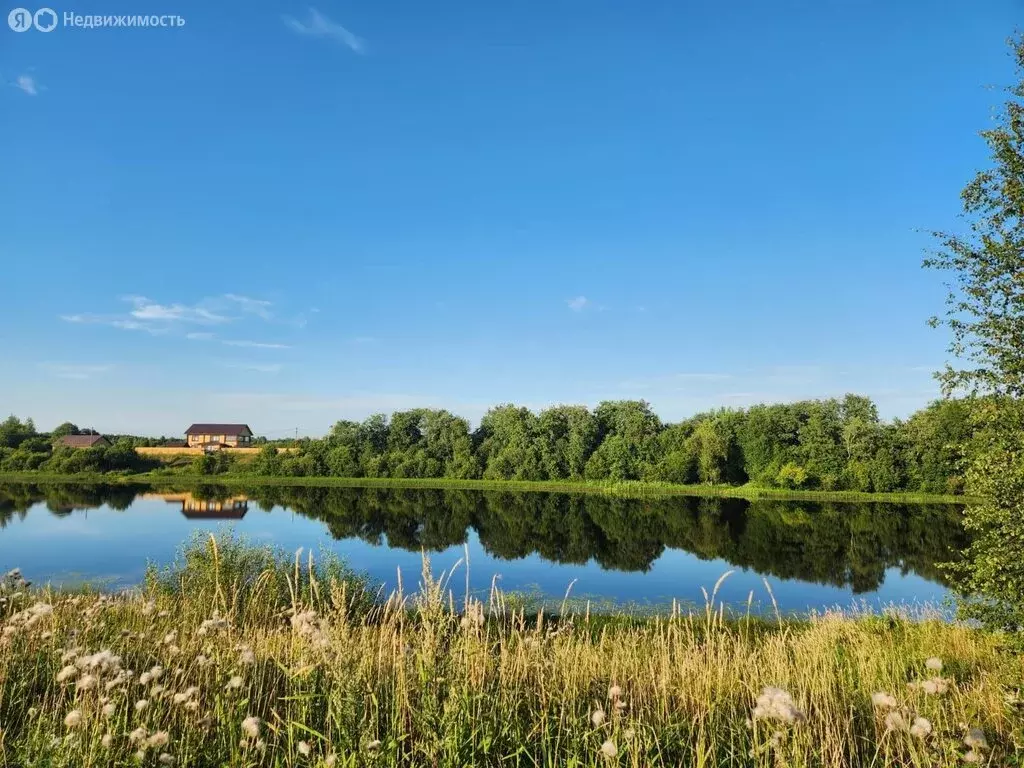 Дом в Республика Карелия, Олонецкое городское поселение, деревня ... - Фото 2