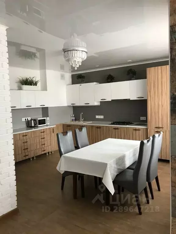 3-к кв. Ставропольский край, Пятигорск Оранжерейная ул., 21к3 (105.0 ... - Фото 0
