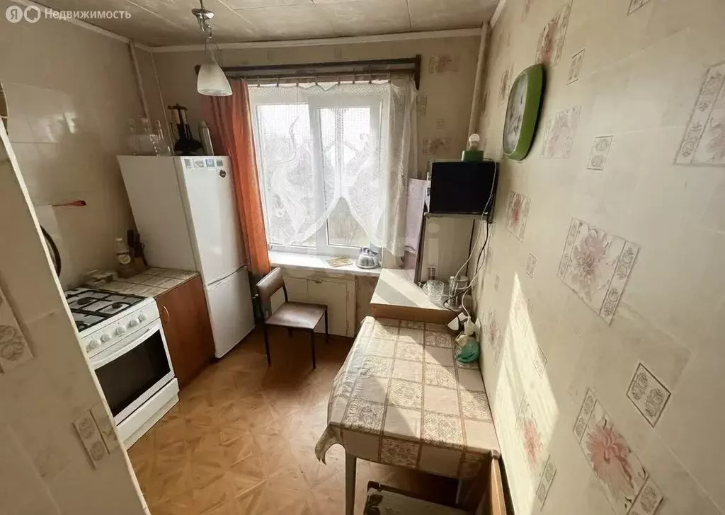 3-комнатная квартира: город Светлый, Пионерская улица, 5 (59.4 м) - Фото 2
