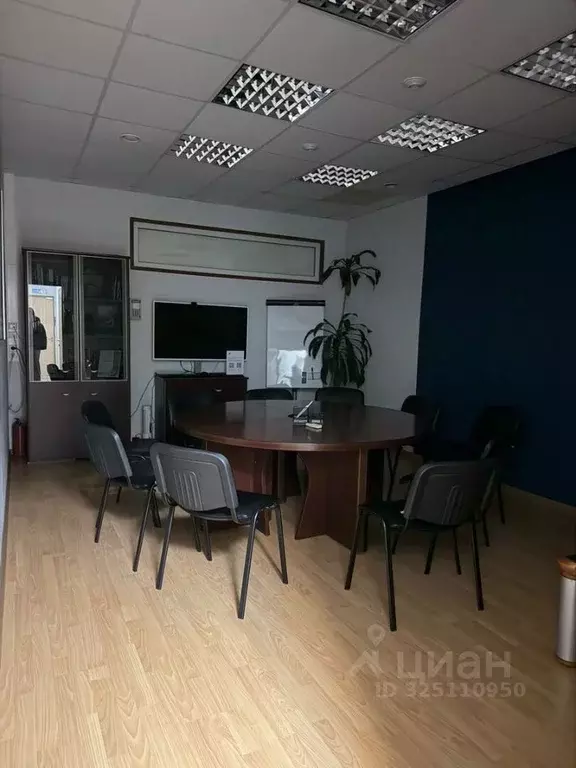Офис в Москва 2-й Кожевнический пер., 12 (421 м) - Фото 1