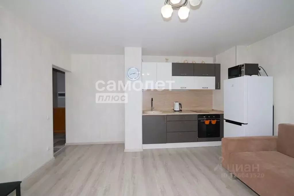 2-к кв. Кемеровская область, Кемерово Молодежный просп., 31 (42.5 м) - Фото 1