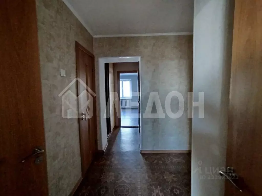 3-к кв. Омская область, Омск ул. Нефтебаза, 5 (70.0 м) - Фото 2