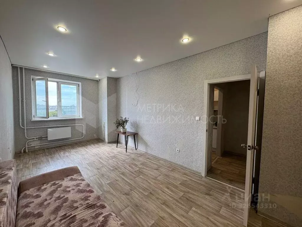 1-к кв. Тюменская область, Тюмень ул. Станислава Карнацевича, 1к1 ... - Фото 1