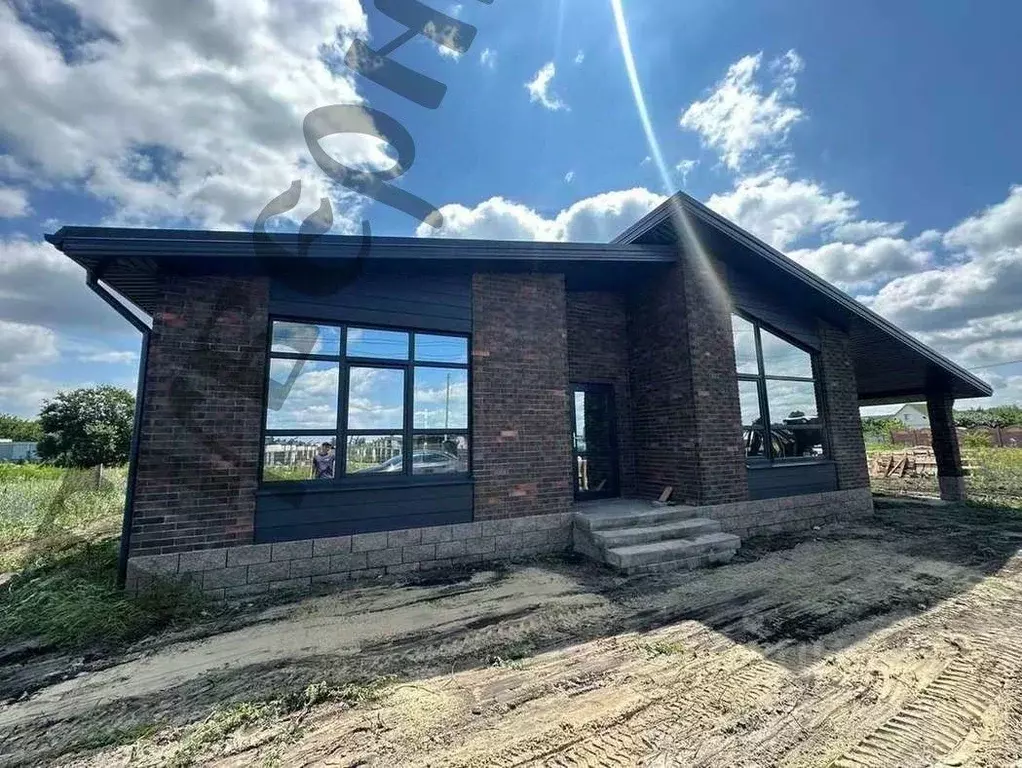 Дом в Белгородская область, Белгородский район, Разумное рп ул. ... - Фото 1