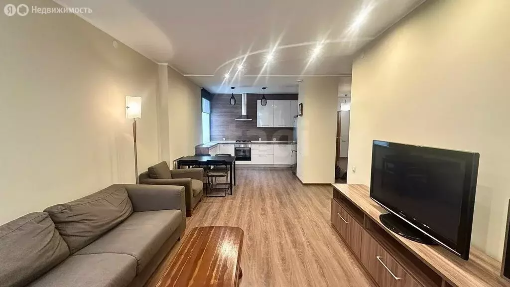 3-комнатная квартира: Самара, улица Фрунзе, 146 (80 м) - Фото 1