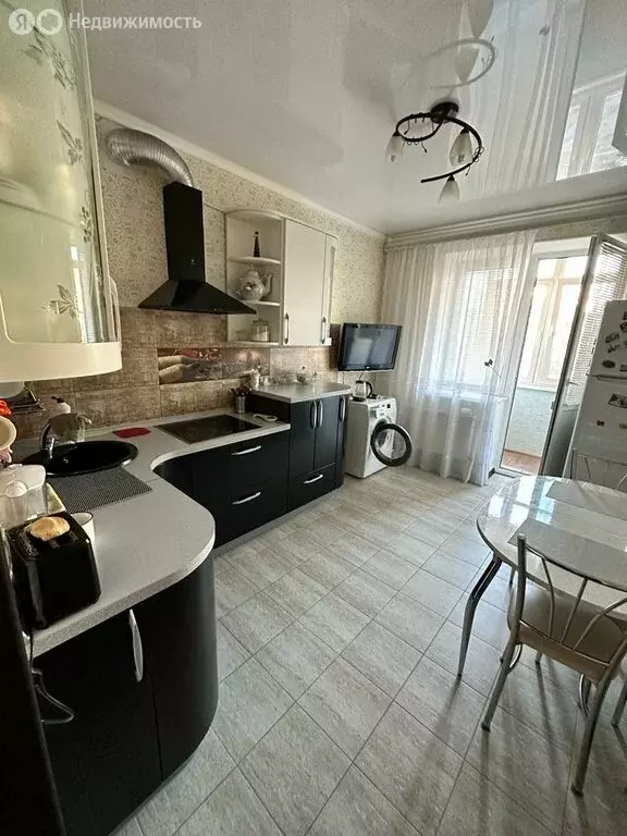 2-комнатная квартира: Краснодар, улица Куликова Поля, 6 (66.5 м) - Фото 2