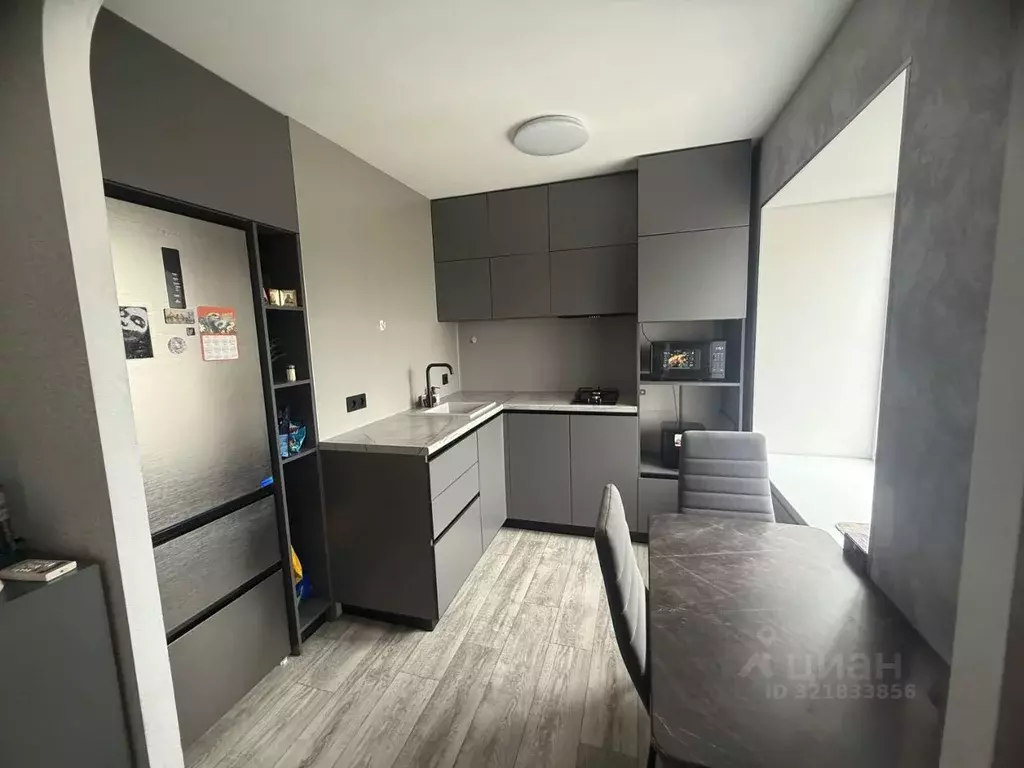 2-к кв. Алтайский край, Барнаул просп. Ленина, 112 (44.6 м) - Фото 0