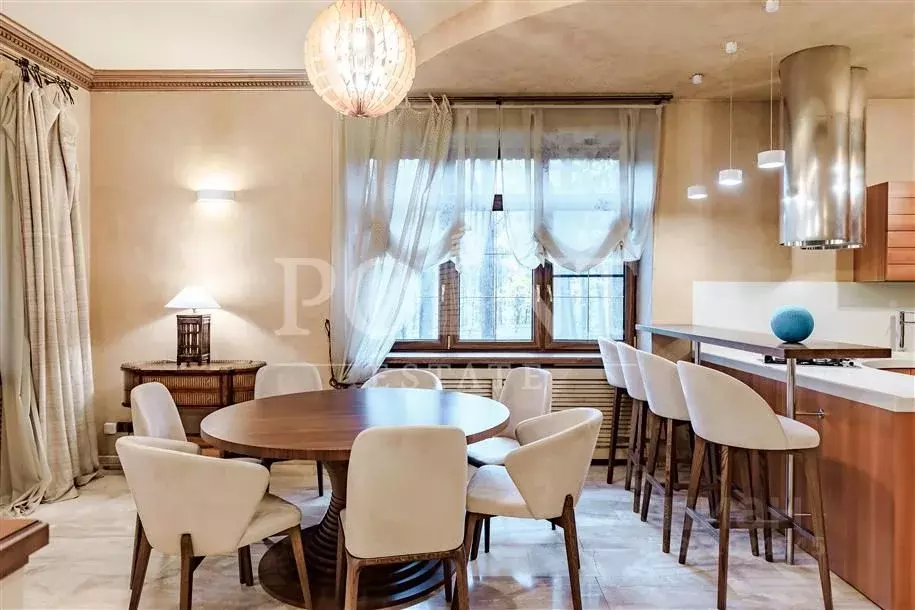 Коттедж в Московская область, Одинцовский городской округ, д. Жуковка, ... - Фото 2