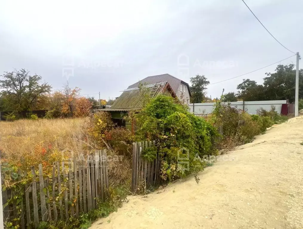 Дом в Волгоградская область, Волгоград Дзержинец СНТ, Винновский ... - Фото 2