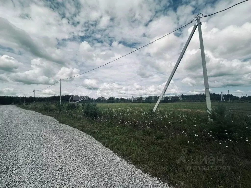 Участок в Тюменская область, Тюменский район, д. Ушакова Зеленая ул. ... - Фото 0