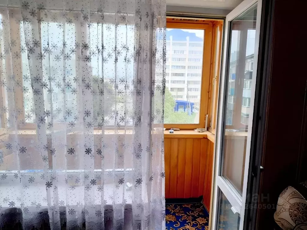 2-к кв. Сахалинская область, Холмск Школьная ул., 60 (40.8 м) - Фото 1