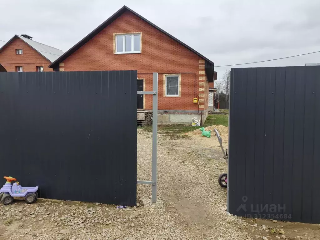 Дом в Калужская область, Тарусский район, Волковское с/пос, д. Гурьево ... - Фото 2