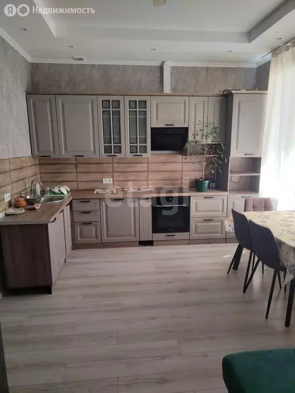 2-комнатная квартира: село Репное, Испанская улица, 7 (58.6 м) - Фото 2