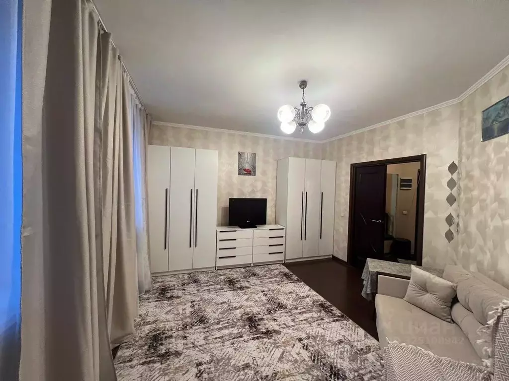 1-к кв. Московская область, Люберцы Октябрьский просп., 3 (42.0 м) - Фото 1