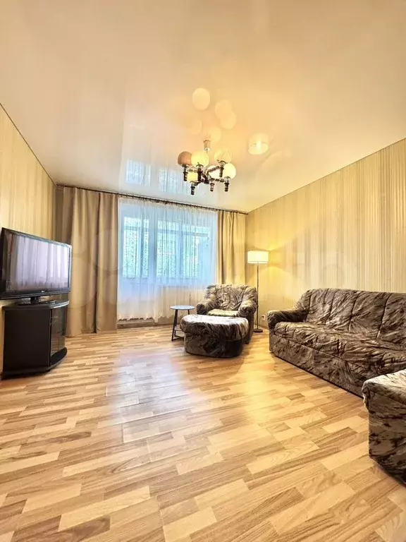 3-к. квартира, 70,1 м, 2/10 эт. - Фото 0