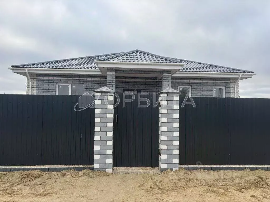 Дом в Тюменская область, Тюменский муниципальный округ, д. Якуши пер. ... - Фото 1