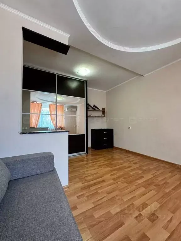 1-к кв. Татарстан, Казань ул. Латышских Стрелков, 33 (35.0 м) - Фото 1