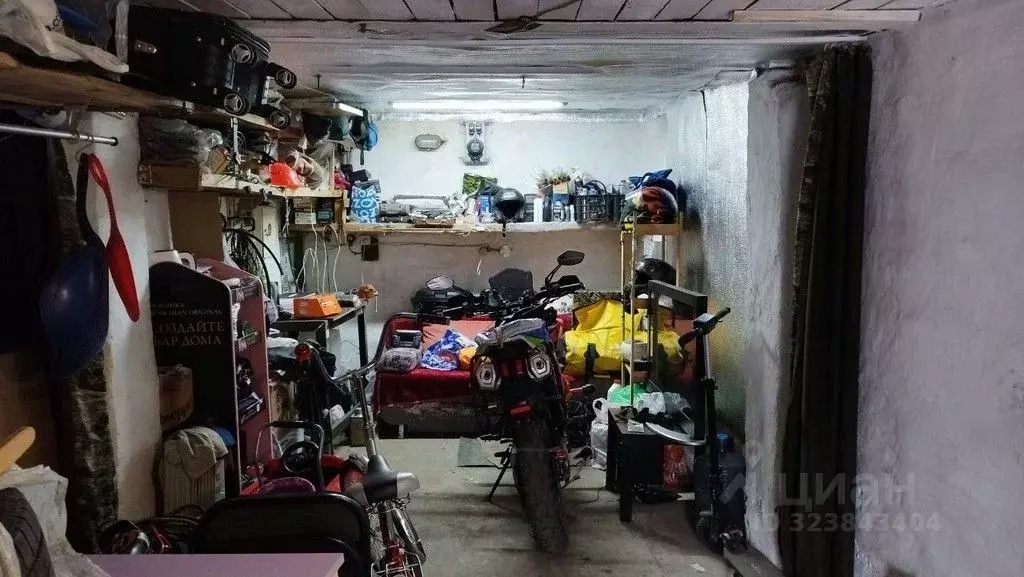 Гараж в Омская область, Омск Городок Нефтяников мкр, ул. Тварковского ... - Фото 2