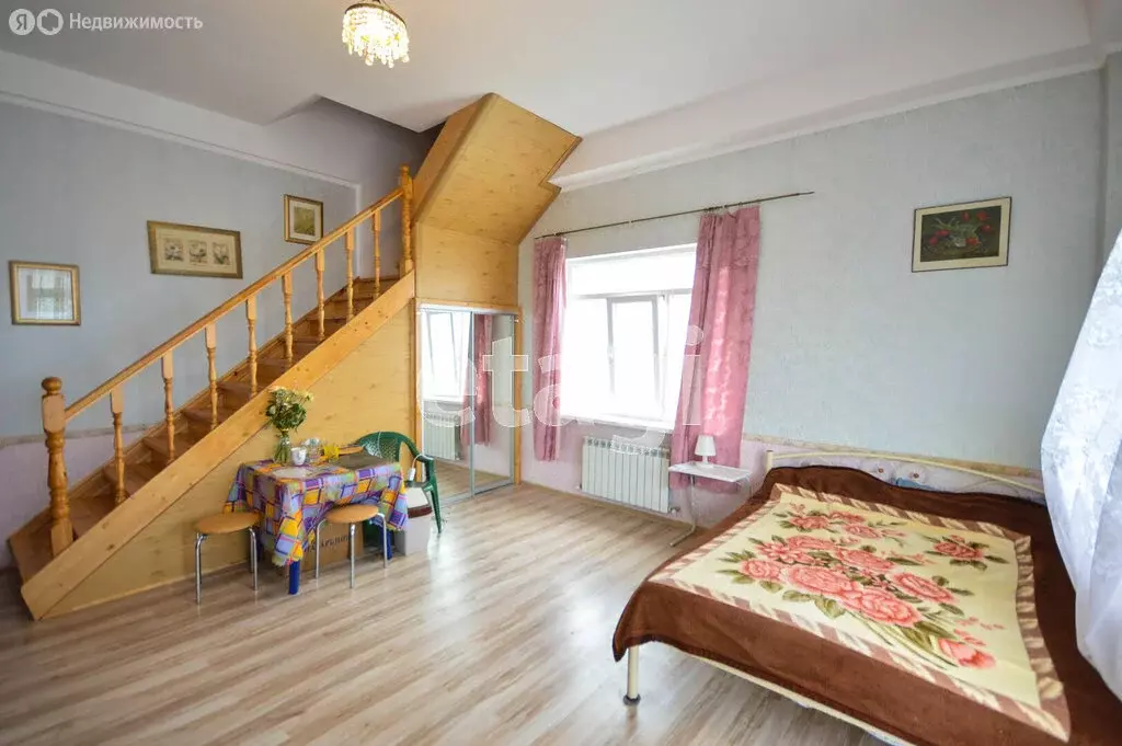4-комнатная квартира: Севастополь, Маячная улица, 13 (174 м) - Фото 1