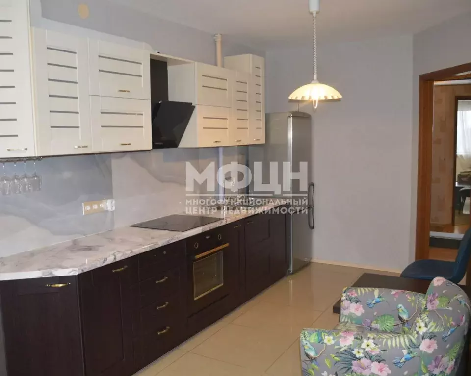 2-к кв. Карелия, Петрозаводск ул. Льва Толстого, 22 (75.0 м) - Фото 1