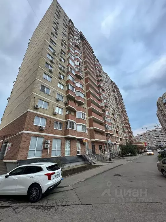 2-к кв. Краснодарский край, Краснодар ул. Командорская, 3к2 (63.0 м) - Фото 0