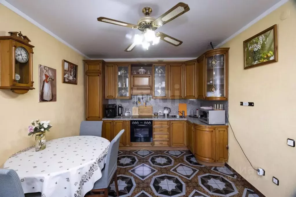 4-к кв. Тюменская область, Тюмень ул. Попова, 7с2 (139.2 м) - Фото 1