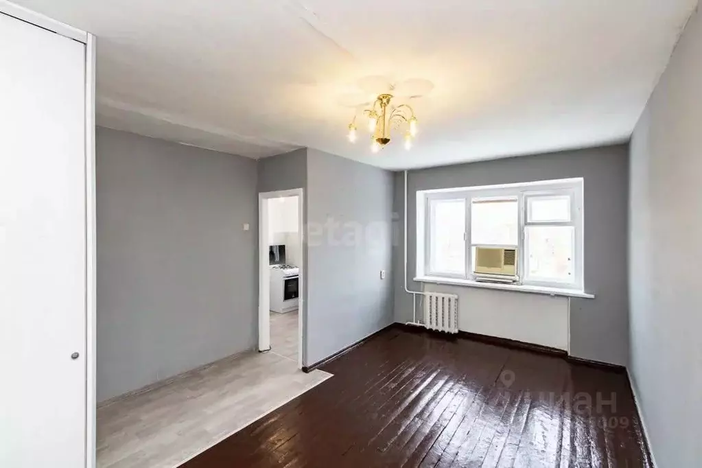 2-к кв. Тюменская область, Тюмень ул. Республики, 175 (42.4 м) - Фото 2