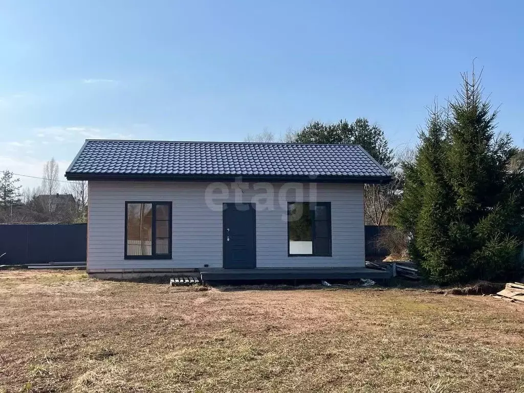 Дом в Ленинградская область, Киришский район, Будогощь пгт, Ракитино ... - Фото 1