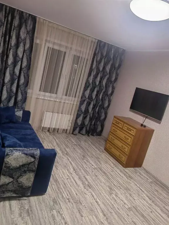 1-к кв. Новосибирская область, Новосибирск ул. Стофато, 5 (40.0 м) - Фото 1