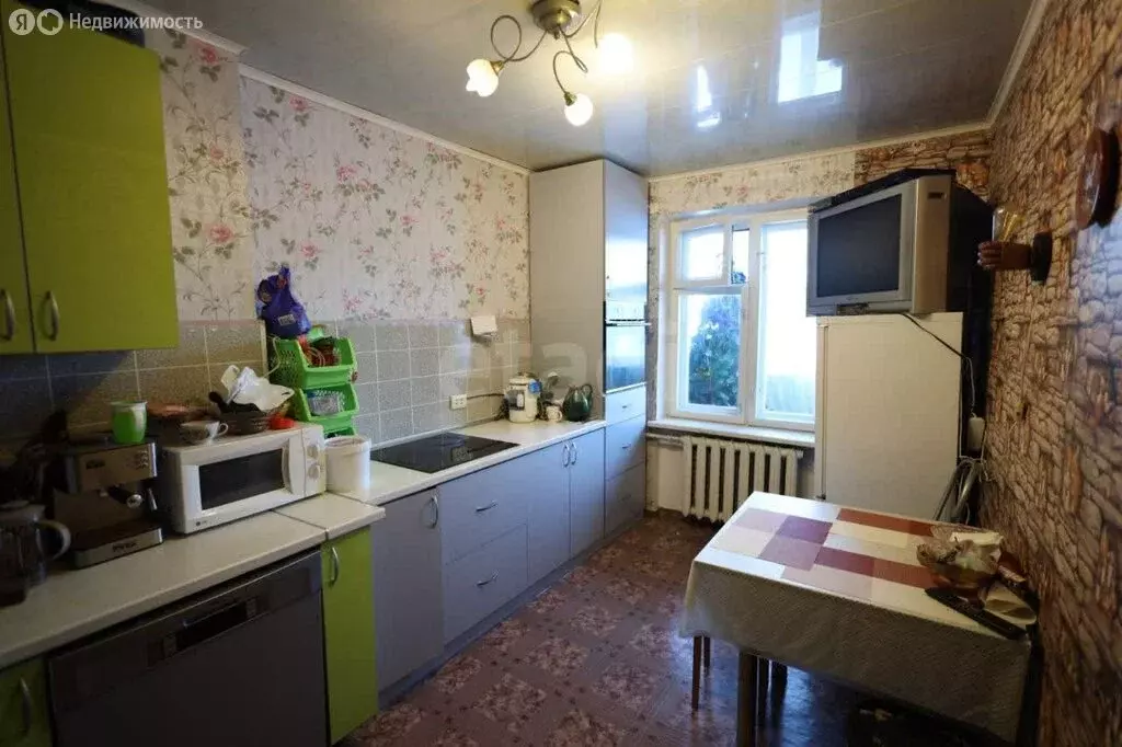 3-комнатная квартира: посёлок Ладва, Комсомольская улица, 6А (59.5 м) - Фото 1