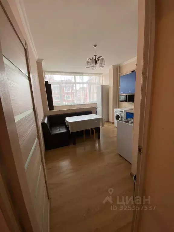 1-к кв. Адыгея, Тахтамукайский район, Яблоновский пгт ул. Тургеневское ... - Фото 1