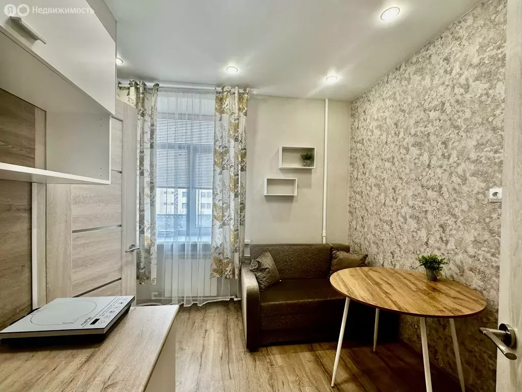 1-комнатная квартира: Архангельск, улица Смольный Буян, 14 (28 м) - Фото 0