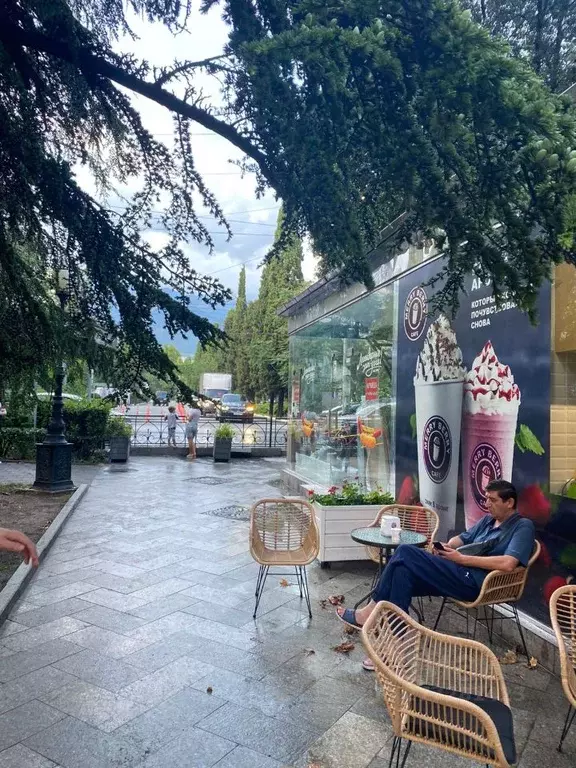 Помещение свободного назначения в Крым, Ялта ул. К. Маркса, 6Б (27 м) - Фото 1