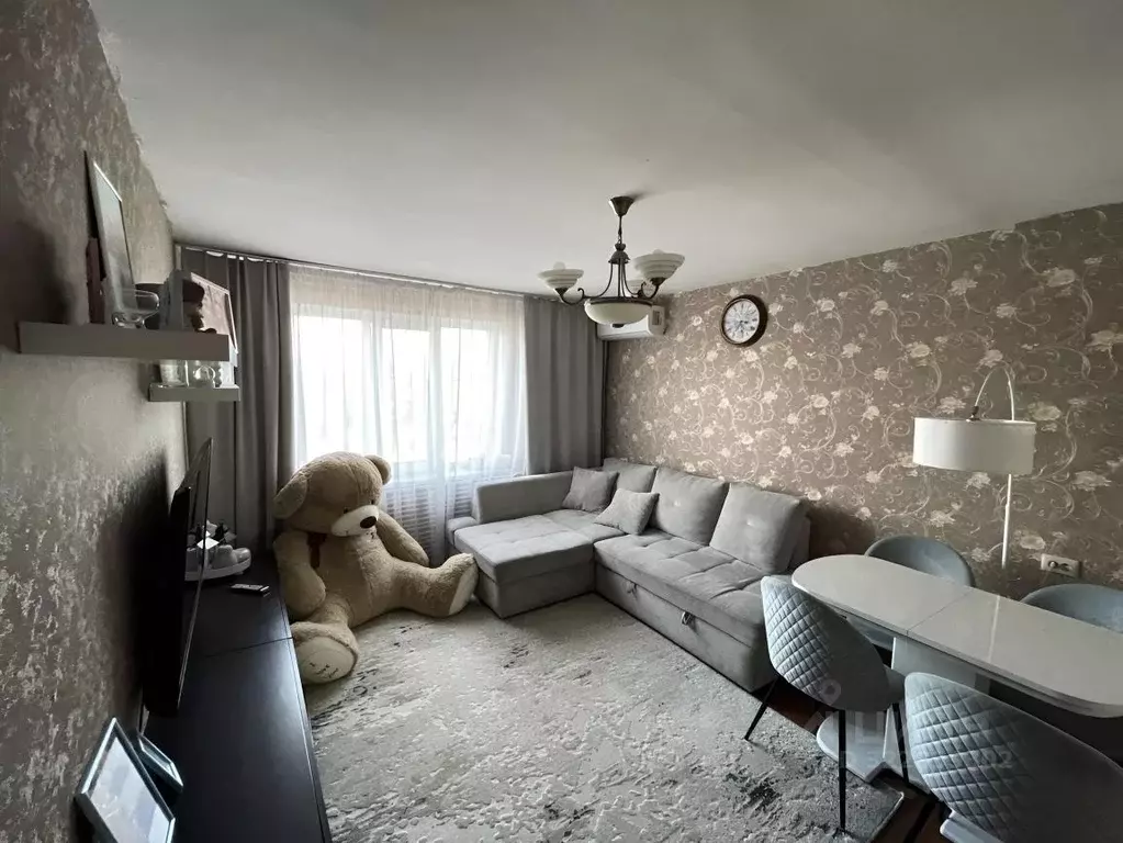 3-к кв. Татарстан, Казань ул. Карбышева, 33 (53.9 м) - Фото 1