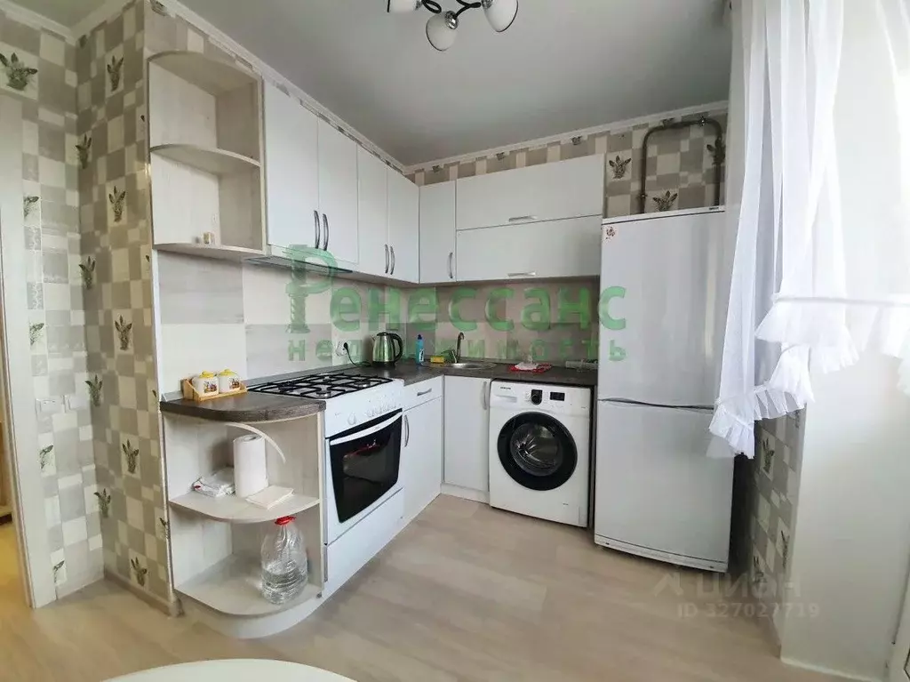 1-к кв. Брянская область, Брянск ул. Имени О.Н. Строкина, 3 (37.0 м) - Фото 1