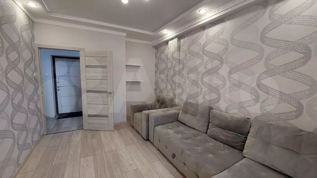 1-к. квартира, 40 м, 9/9 эт. - Фото 1