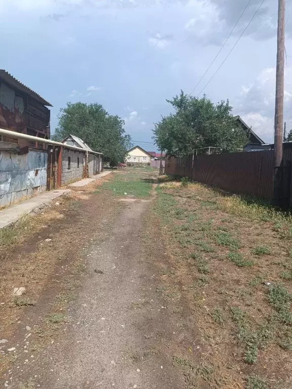 Участок в Волгоградская область, Светлоярский район, с. Большие ... - Фото 1