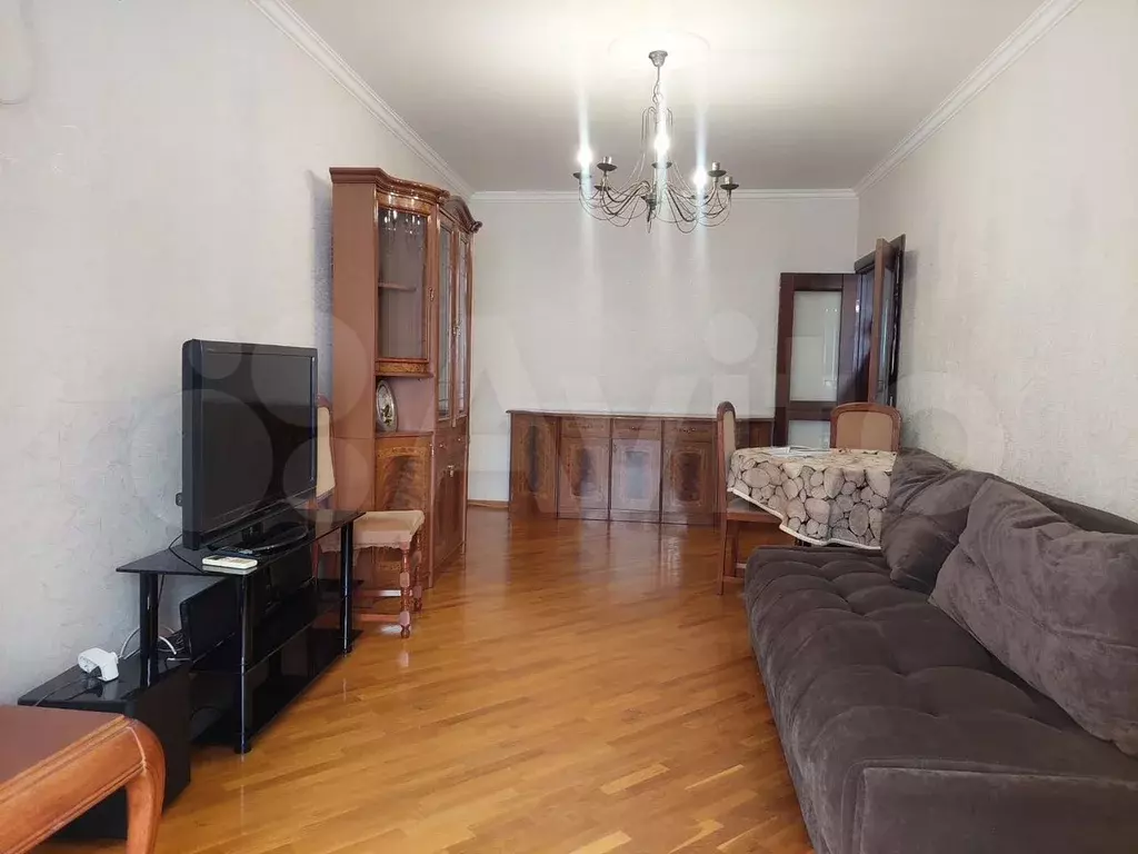 3-к. квартира, 70,1 м, 2/5 эт. - Фото 1