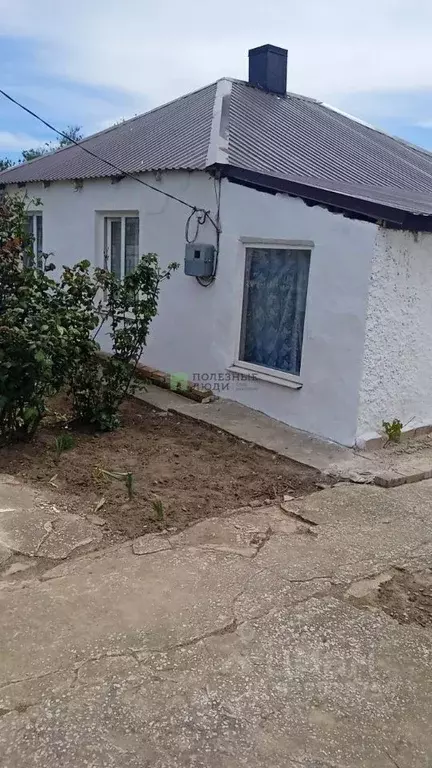 Дом в Крым, с. Ленинское  (100 м) - Фото 2