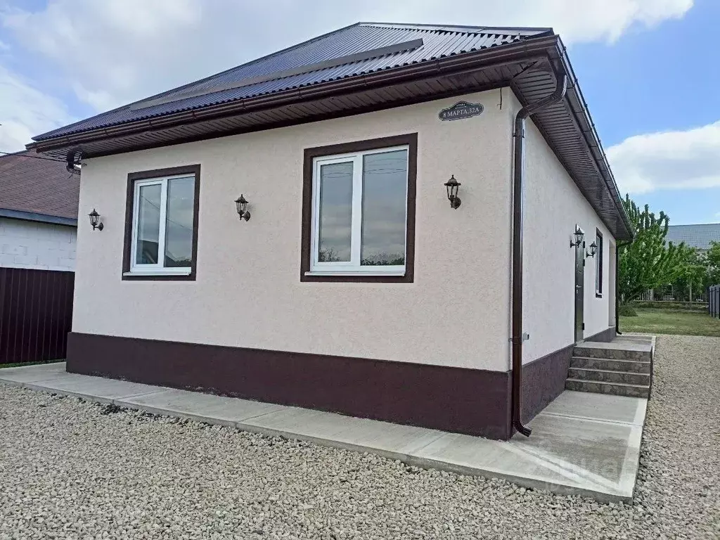 Дом в Краснодарский край, Крымский район, Варениковская ст-ца ул. 8 ... - Фото 0