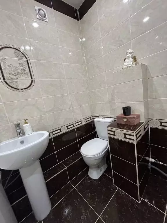 2-к. квартира, 62,5 м, 12/15 эт. - Фото 1