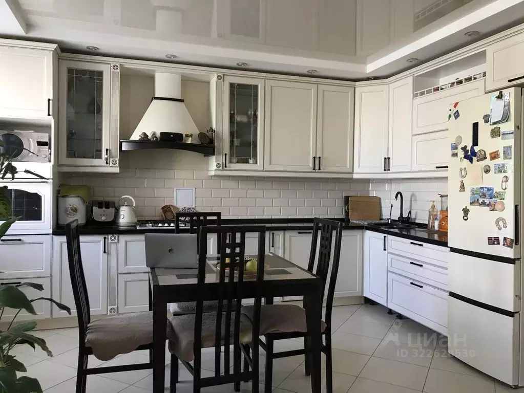 3-к кв. Саха (Якутия), Якутск 202-й мкр, 25/2 (100.0 м) - Фото 1