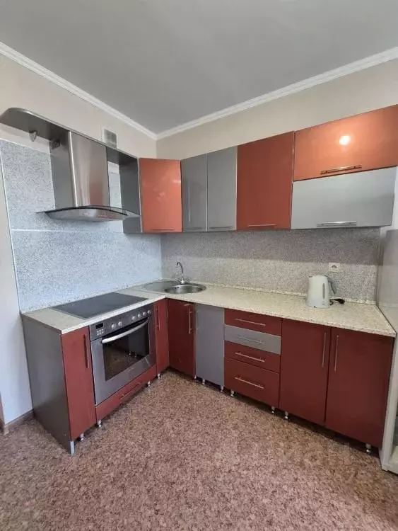 2-к кв. Кемеровская область, Кемерово просп. Шахтеров, 121 (60.0 м) - Фото 1